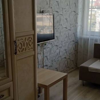 Продается 1-комнатная квартира, 18 м²
