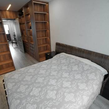 Продается 2-х комнатная квартира, 42 м²