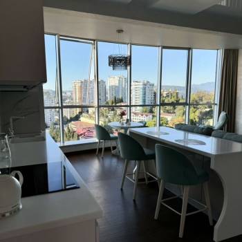 Сдается Многокомнатная квартира, 105 м²