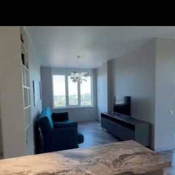 Продается 2-х комнатная квартира, 56 м²