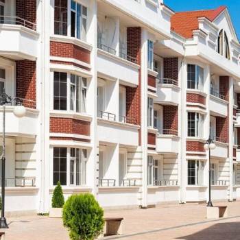 Продается 1-комнатная квартира, 62,6 м²