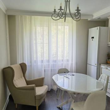 Продается 1-комнатная квартира, 47 м²