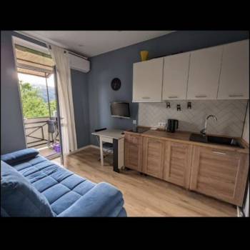 Сдается 1-комнатная квартира, 40 м²