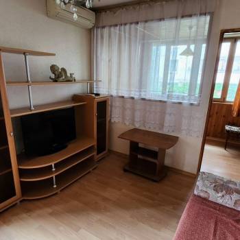 Продается 1-комнатная квартира, 30,7 м²