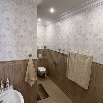 Продается Многокомнатная квартира, 101 м²