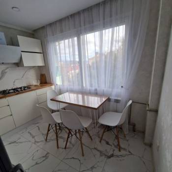 Сдается Многокомнатная квартира, 75 м²