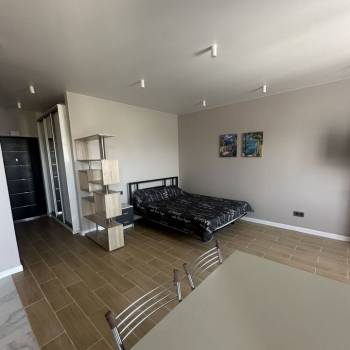 Продается 1-комнатная квартира, 38 м²