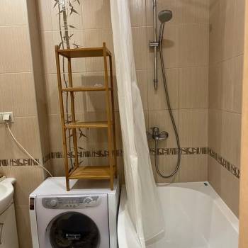 Продается 1-комнатная квартира, 45 м²