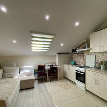 Продается 1-комнатная квартира, 41 м²
