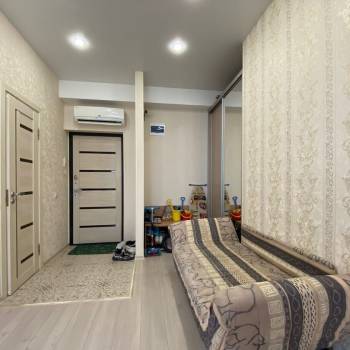 Продается 1-комнатная квартира, 41 м²