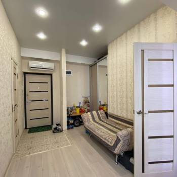 Продается 1-комнатная квартира, 41 м²