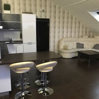 Сдается Многокомнатная квартира, 60 м²