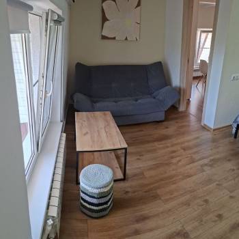 Продается 1-комнатная квартира, 42 м²
