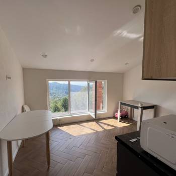Сдается Многокомнатная квартира, 62 м²