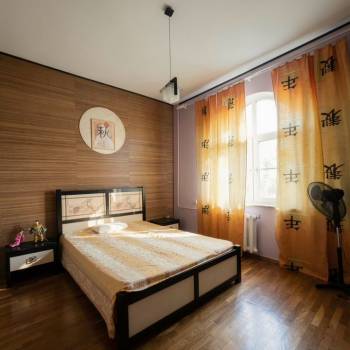Сдается 2-х комнатная квартира, 80 м²