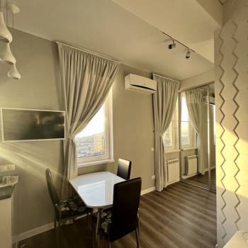 Продается 1-комнатная квартира, 36 м²