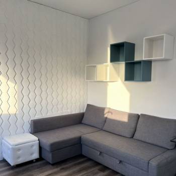 Продается 1-комнатная квартира, 36 м²