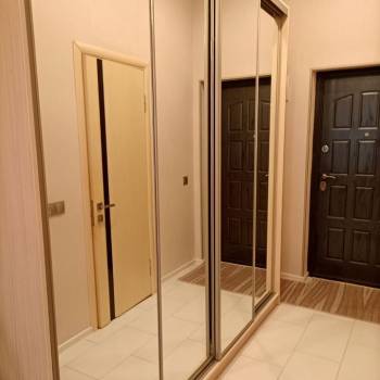 Продается 1-комнатная квартира, 35 м²
