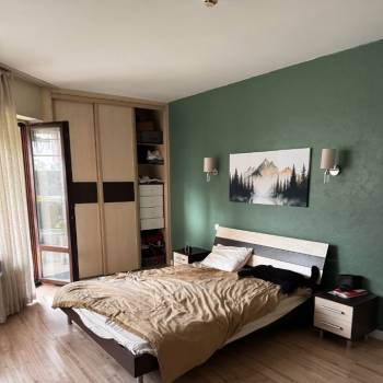 Сдается 2-х комнатная квартира, 105 м²