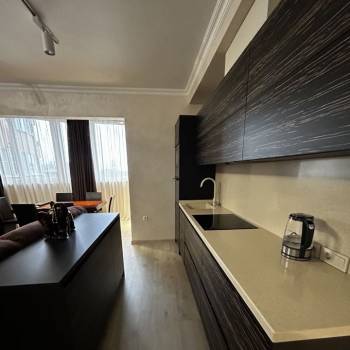 Сдается Многокомнатная квартира, 100 м²