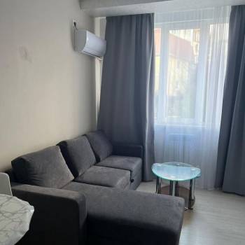 Продается 1-комнатная квартира, 20,3 м²