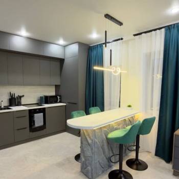 Продается 1-комнатная квартира, 87 м²