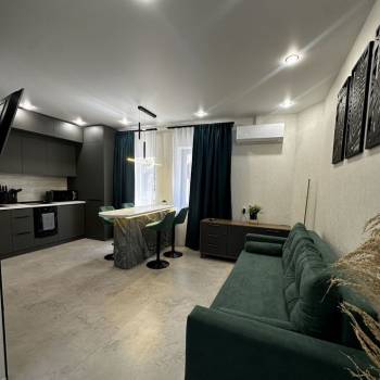 Продается 1-комнатная квартира, 87 м²