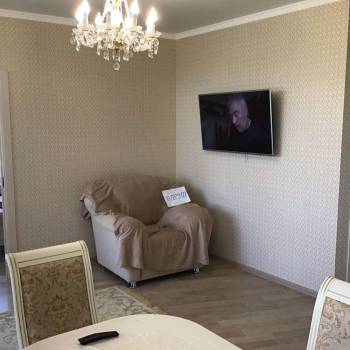 Сдается 2-х комнатная квартира, 74 м²