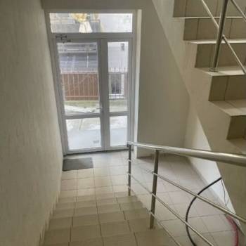 Продается 1-комнатная квартира, 30 м²