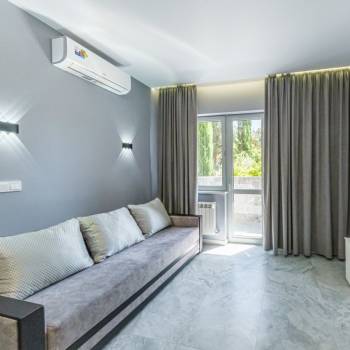 Сдается 1-комнатная квартира, 61,1 м²