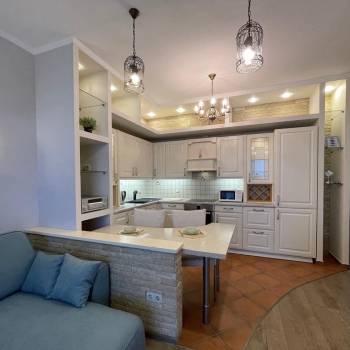 Продается 1-комнатная квартира, 68,3 м²