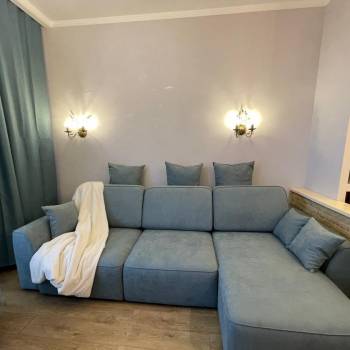 Продается 1-комнатная квартира, 68,3 м²