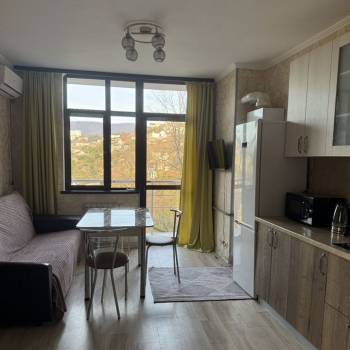 Сдается 2-х комнатная квартира, 42 м²