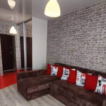 Сдается 1-комнатная квартира, 39 м²