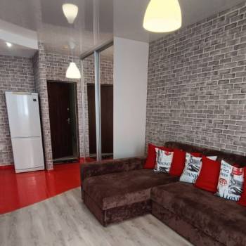 Сдается 1-комнатная квартира, 39 м²