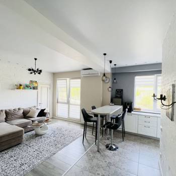 Продается 3-х комнатная квартира, 60 м²