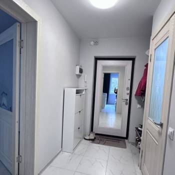 Продается 1-комнатная квартира, 41,6 м²