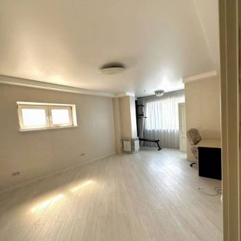 Продается 3-х комнатная квартира, 60,6 м²