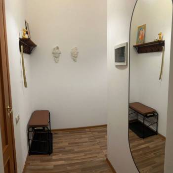 Сдается 1-комнатная квартира, 49 м²