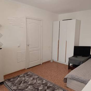 Сдается 1-комнатная квартира, 47 м²