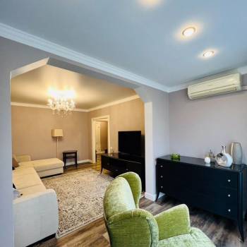Продается 2-х комнатная квартира, 58 м²