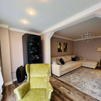 Продается 2-х комнатная квартира, 58 м²