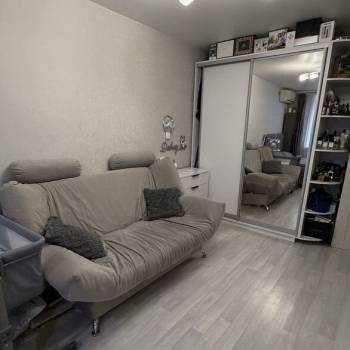 Продается 1-комнатная квартира, 30,4 м²