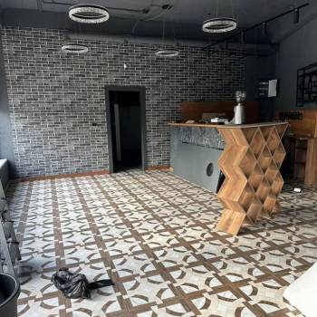 Сдается Нежилое помещение, 220 м²