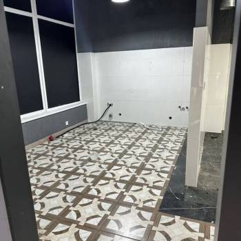 Сдается Нежилое помещение, 220 м²