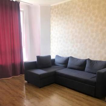 Сдается 1-комнатная квартира, 43 м²