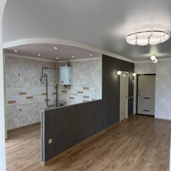 Продается 1-комнатная квартира, 46,5 м²