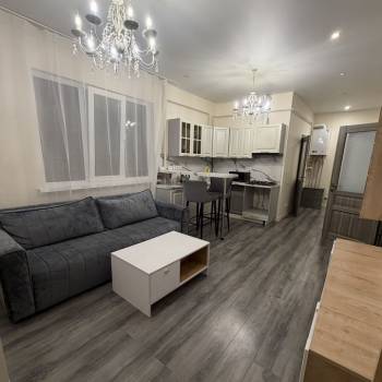 Сдается Многокомнатная квартира, 60 м²