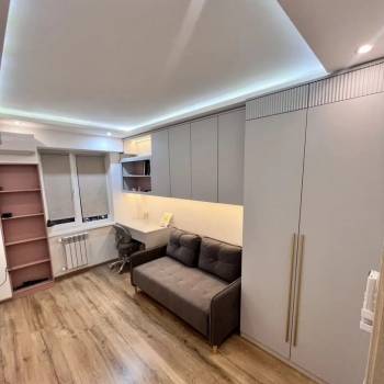 Сдается Многокомнатная квартира, 82 м²