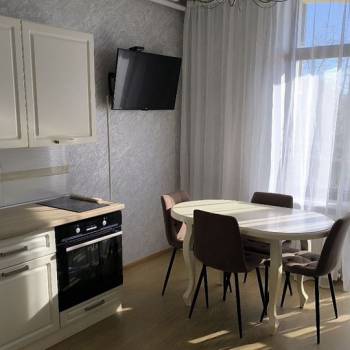 Сдается Многокомнатная квартира, 70 м²